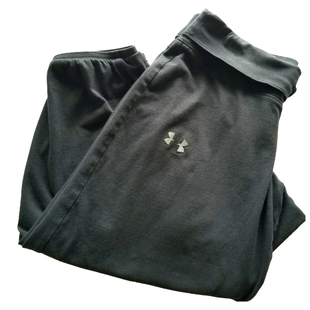 Under Armour Black Charged Cotton Capri Joggers - Picture 2 of 8